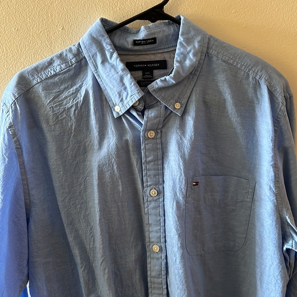 Tommy Hilfiger button down - Picture 2 of 5